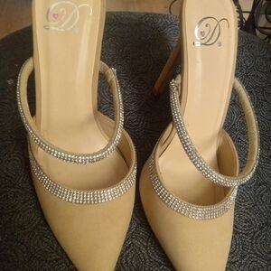 Elegant Beige Women's Heels with Rhinestone Straps Size 6